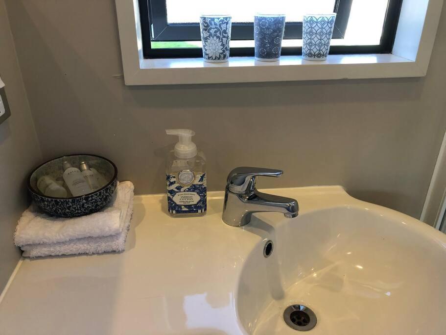 Private, Tasteful Studio Leilighet Wanaka Eksteriør bilde